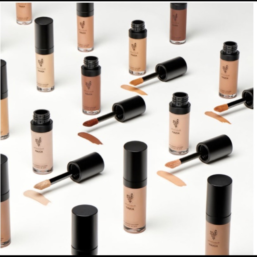 Younique Organza Concealer